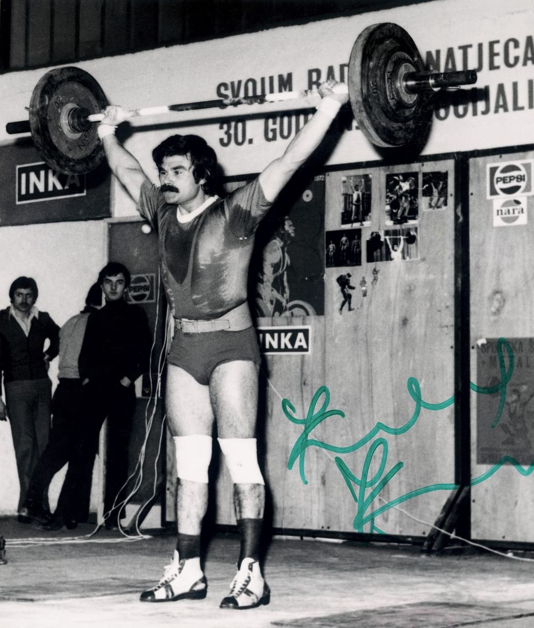 1975.